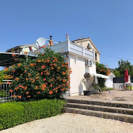 Appartamento Snjezana *