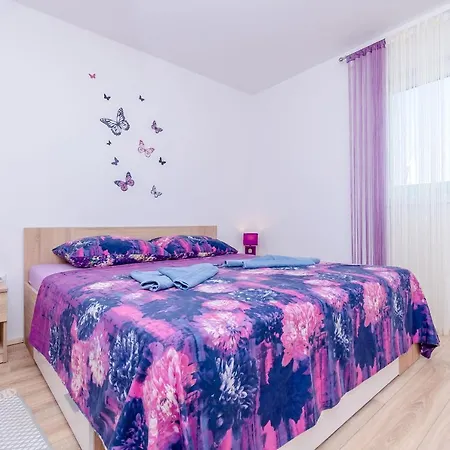 Snjezana Apartment